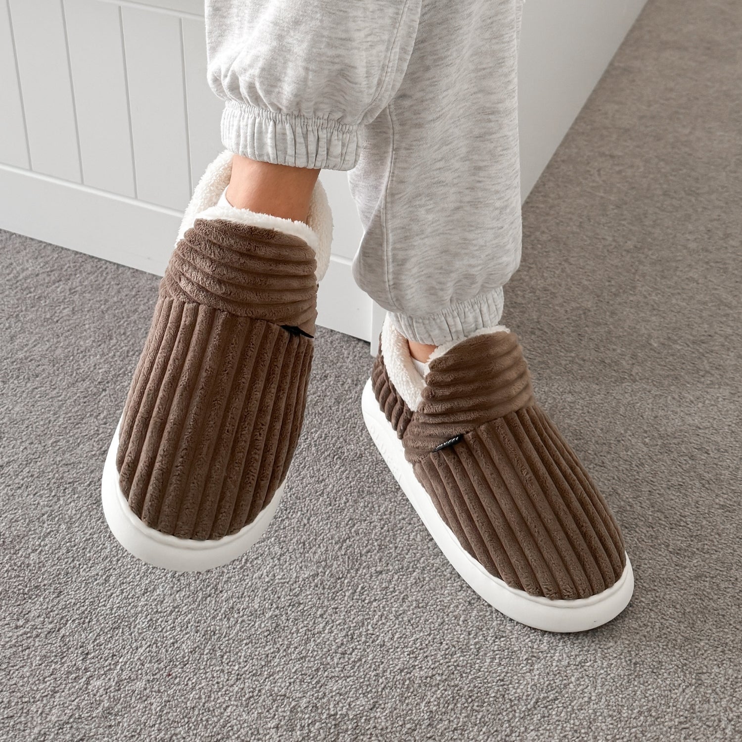 Brown cloud slippers